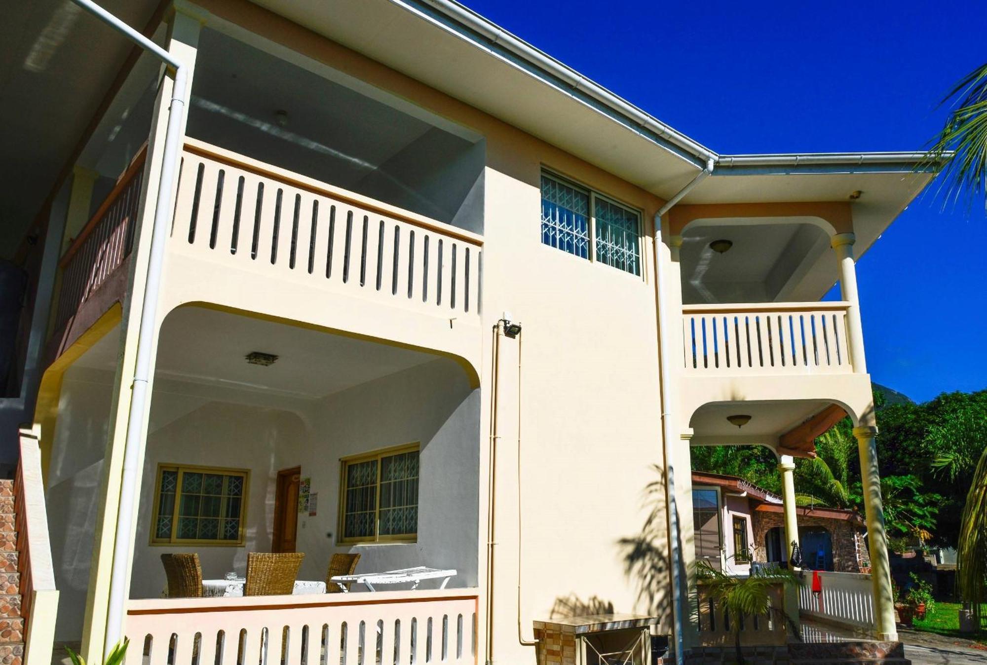 Korrine'S Cottage Horizon Beau Vallon  Exterior photo